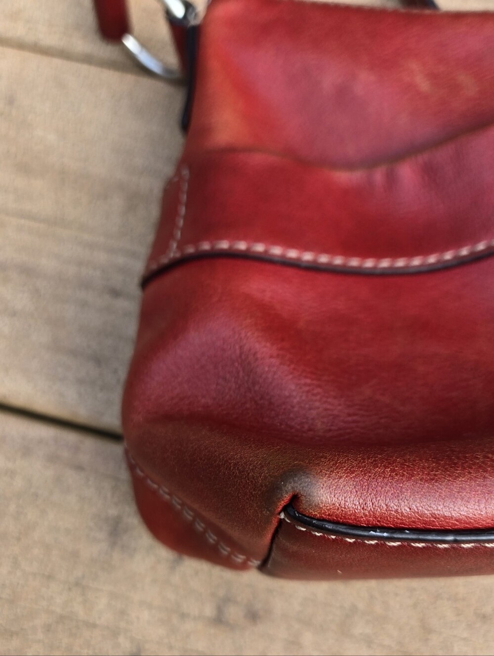Fossil Leather Emily Shoulder Bag - Picture 13 of 16